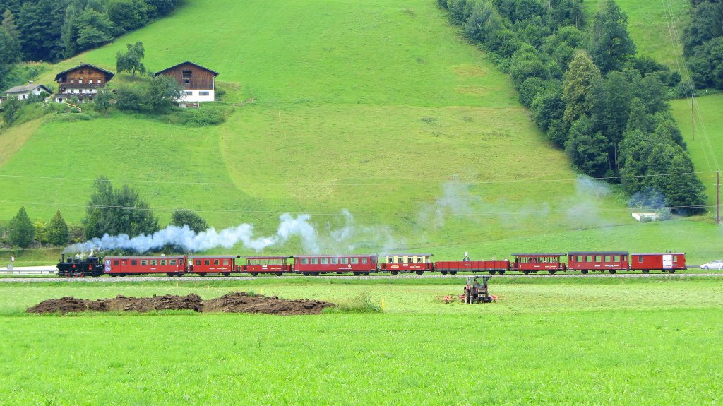Dampflok der Zillertalbahn, D 210 (Jenbach->Mayrhofen); Kapfing am 17.7.2012.