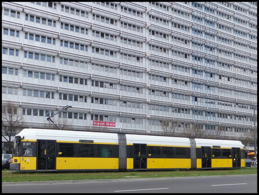 Straenbahn der BVG in Berlin.