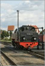 In Khlungsborn West angekommen, manvriert die Dampflok zum Lokbehandlung Gleis, um anschlieend die Rckleistung zu bernehmen. 19. Sept. 2012
