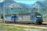 BLS Bern Lotschberg Simplon Bahn/191112/zwei-bls-re-465-in-domodossola30 Zwei BLS Re 465 in Domodossola.
30. Aug. 2006