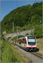 160/272175/der-zb-160-002-8-als-regionalzug Der 'zb' 160 002-8 als Regionalzug Meiringen - Interlaken Ost bei Niederried.
5. Juni 2013