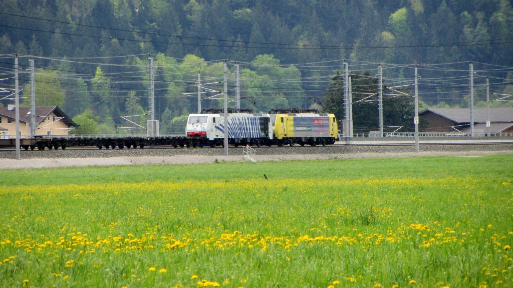 Diese 189er fuhren mit einem Gterzug am 1.5.2012 bei Kundl Richtung Innsbruck.