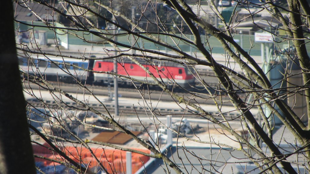 Wo ist der Zug? 1144 hinter Ahorngest am 22.3.2012 in Brixlegg.