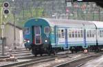 Ein italienischer Regionalzug, aus Verona kommend, erreicht den Bahnhof Bolzano/Bozen.(24.3.2012)